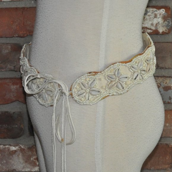 Ivory Coastal Hippie Hip Hugger Real Shell, Hand Beaded Belt w/Ties Wearable Art - Picture 3 of 3